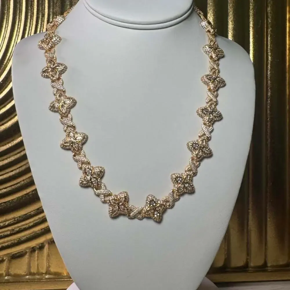Gold Clover Cuban Link Necklace 4541
